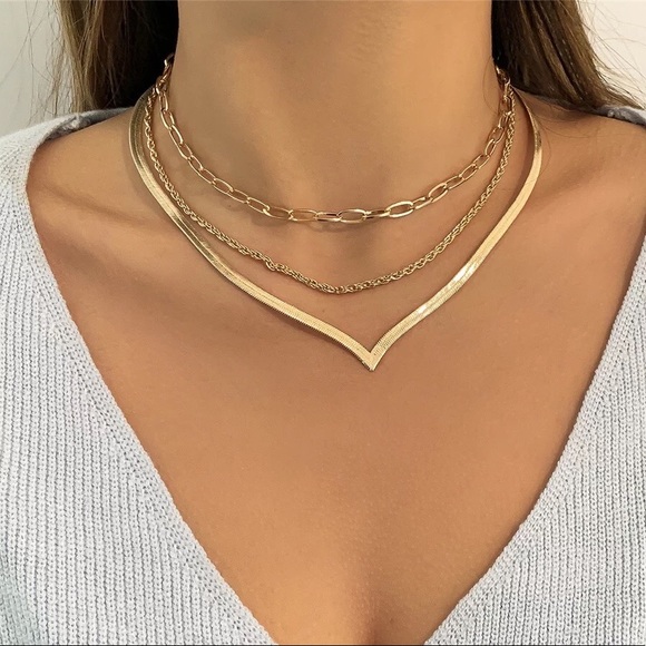 🆕 Gold Geometric Chain Necklace Set of 3 - Picture 2 of 5